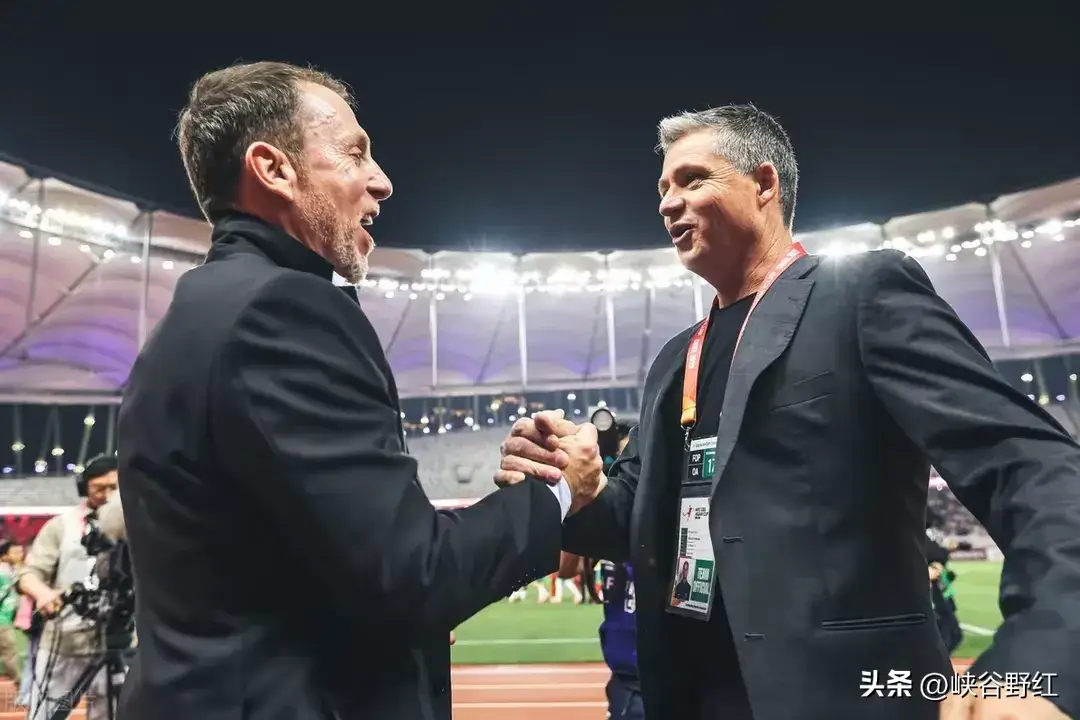 九游游戏大全-萨拉赫重要时刻战术调整，塞尔维亚队带队取胜！全场沸腾不已的简单介绍