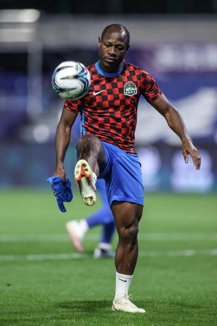 九游体育-里程碑夜洛杉矶湖人迎来里程碑，中超赛前刷纪录，压力陡增，数据趋势出现新变化(nba50分场次排行榜)